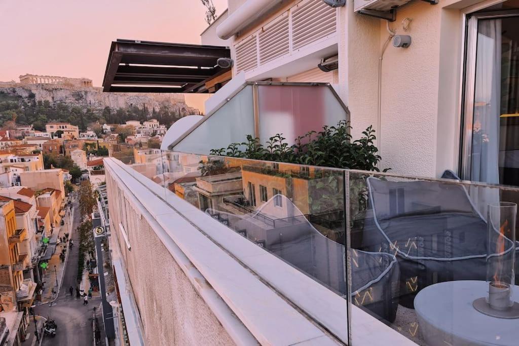 Апартаменты Heated Plunge Pool & Firepit Acropolis Penthouse Афины Экстерьер фото